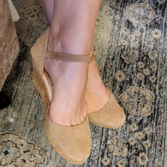 Soft suede Spanish wedge  Espadrliies - Picture 1 of 4